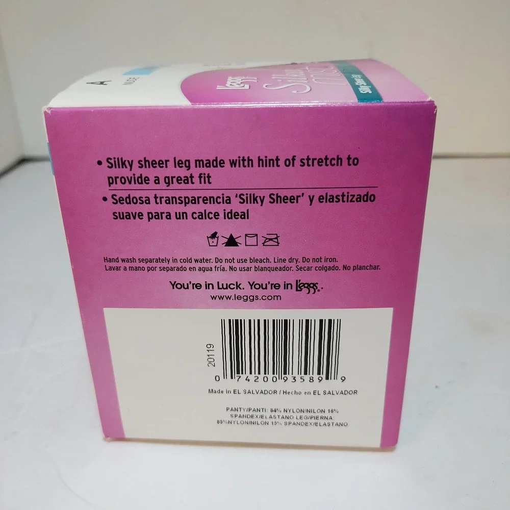 Leggs Silken Mist Nude Control Top Pantyhose Hosiery Size A Small 1 Pair NEW‎